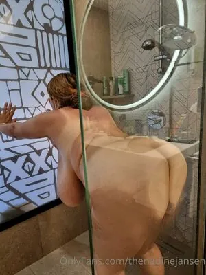 thenadinejansen