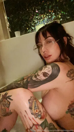 theonlinegirlfriend