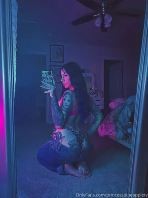 theonlinegirlfriend