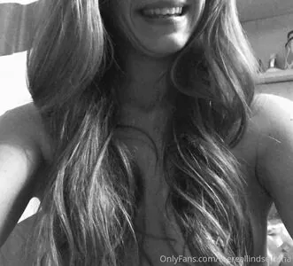 thereallindseyluna