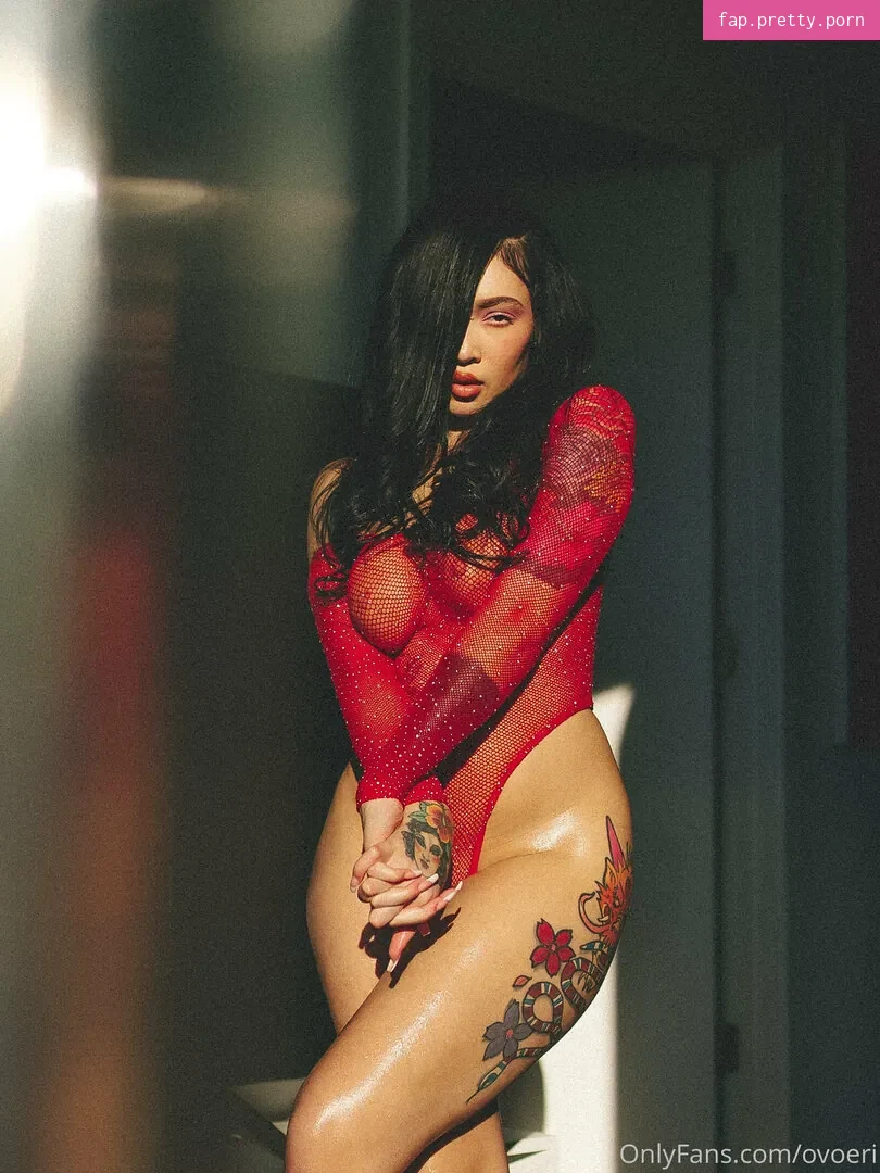 Therealovoeri - Photo #43