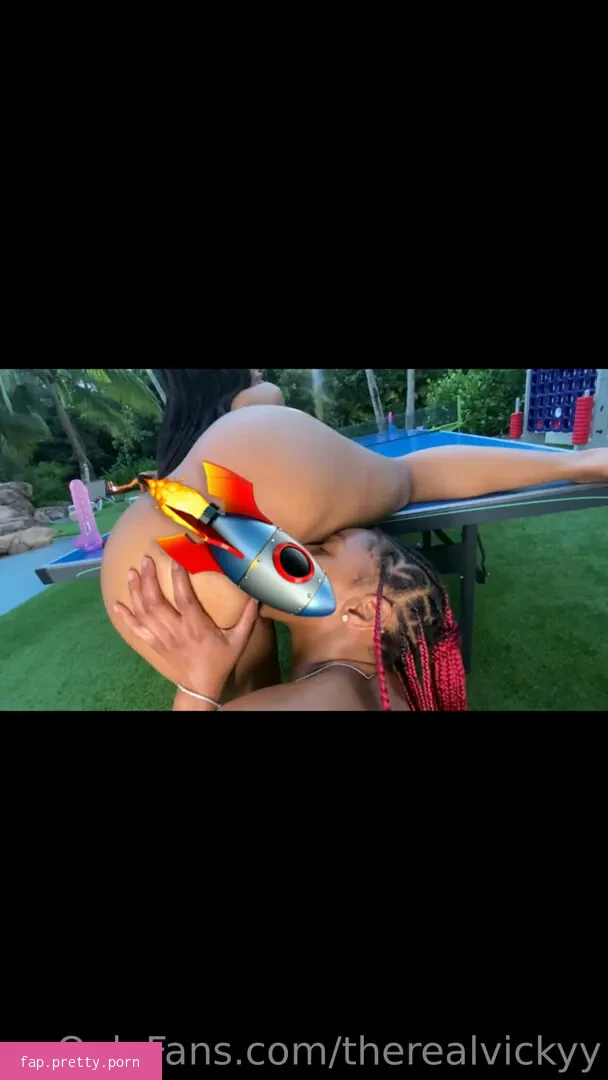 therealvickyy - Photo #41