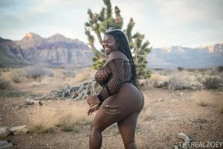 therealzoey