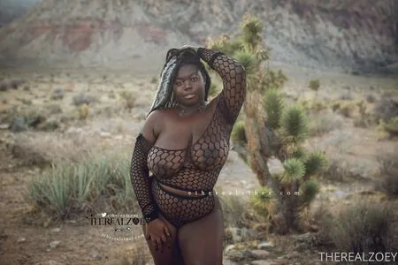 therealzoey