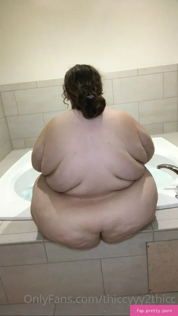 thiccyyy2thicc - Photo #25