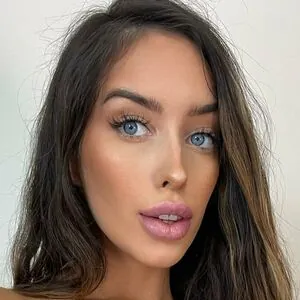 thickbrunette