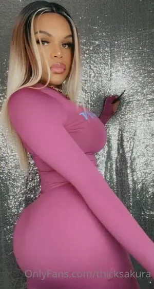 ThickSakura