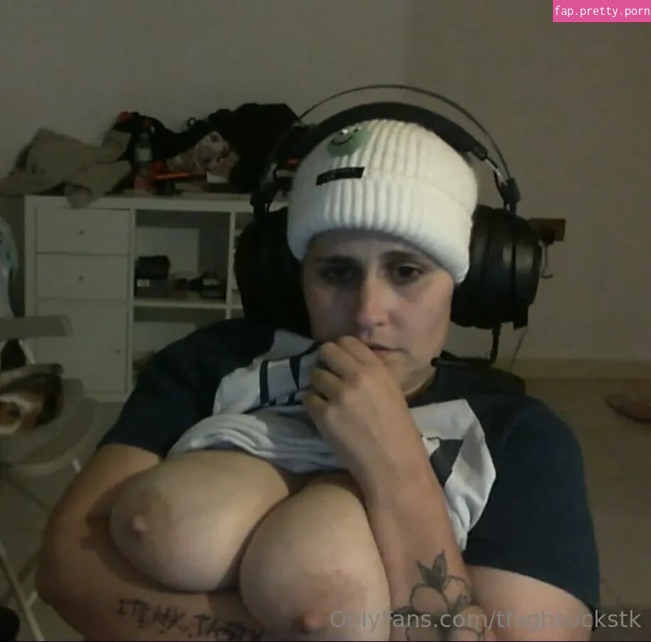 thighsockstk - Photo #14