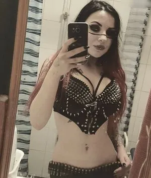 thrashmetaldoll