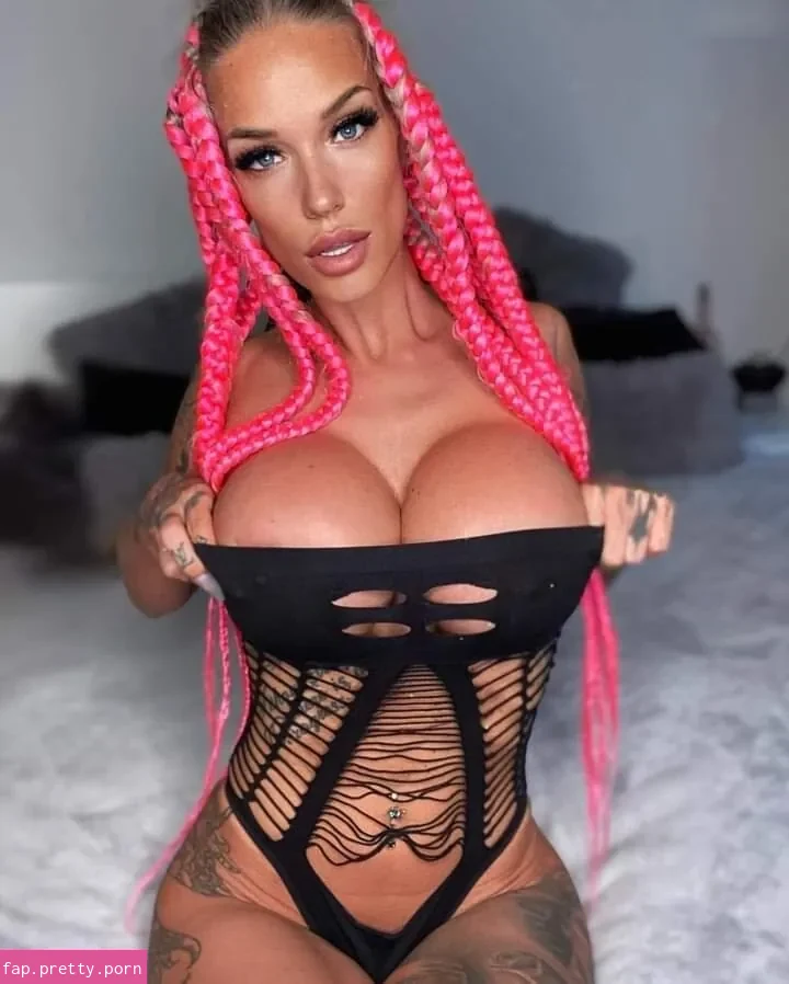 Tiffy Hollywood - Photo #29