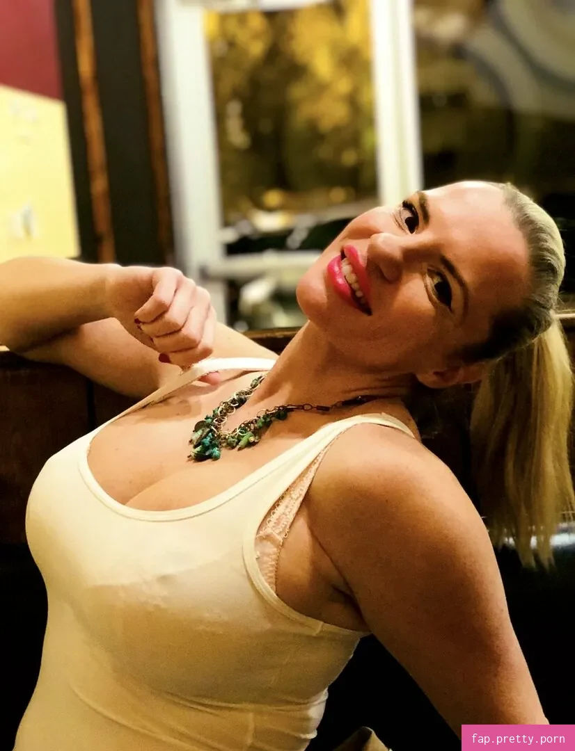 Tori Hendricz - Photo #47