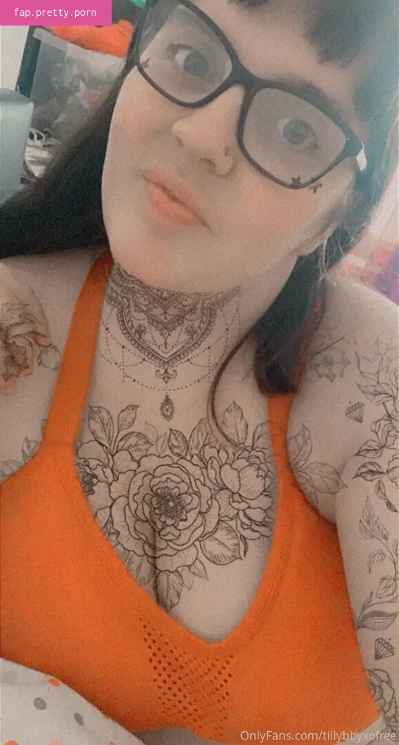 tillybbyxofree - Photo #11