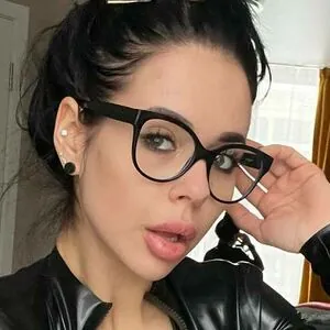 TinaKross