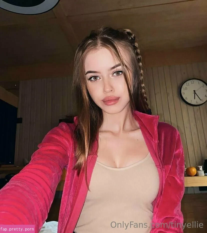 tinyellie - Photo #02