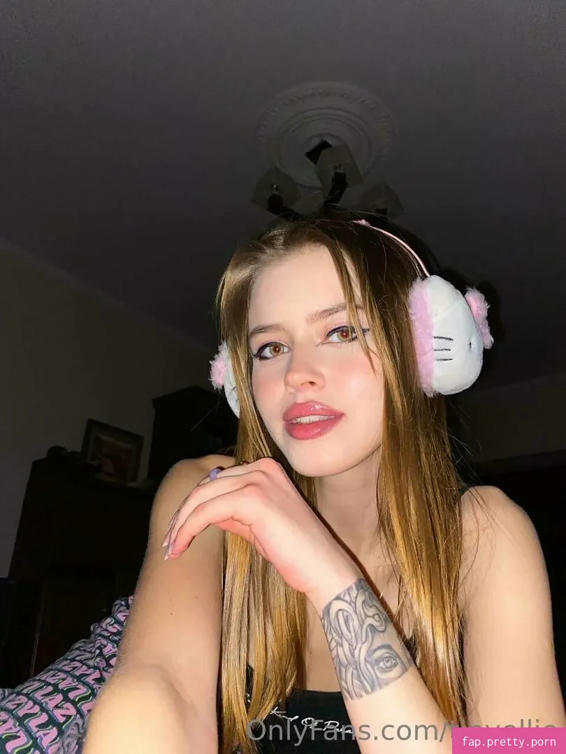 tinyellie - Photo #27