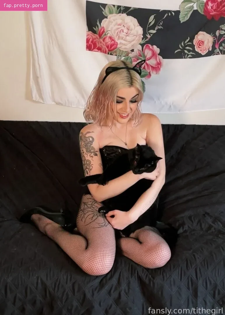 tithegirl - Photo #43