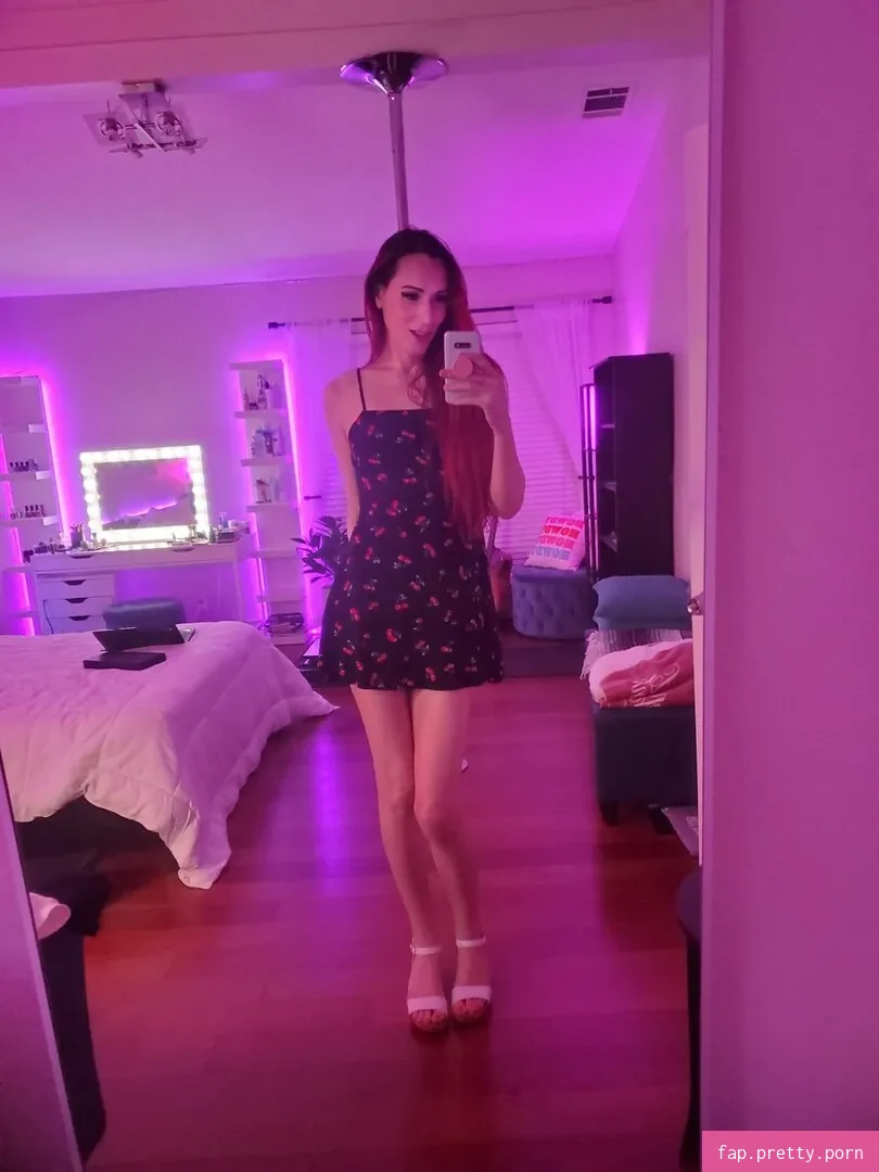 Tessa Jayne - Photo #20