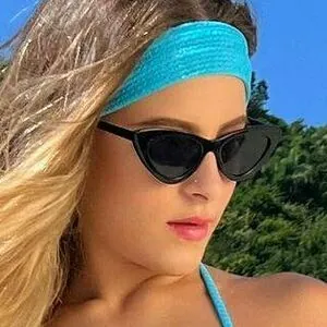 Tozettoo | Joana Tozetto