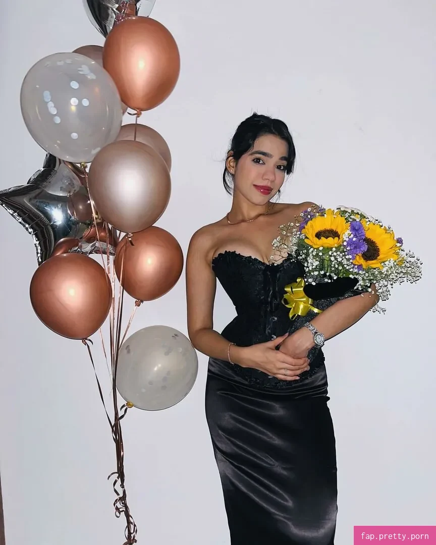 Tanya Khanna - Photo #05