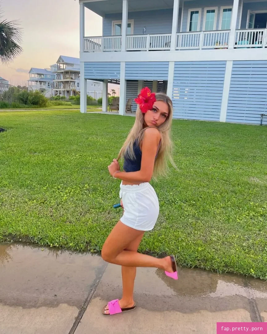 Tessa Lee - Photo #39