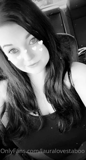 the.laurajohnson