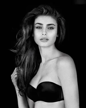 Taylor Marie Hill