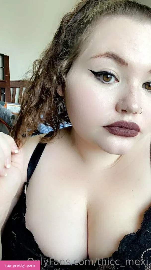 thicc_mexi - Photo #33
