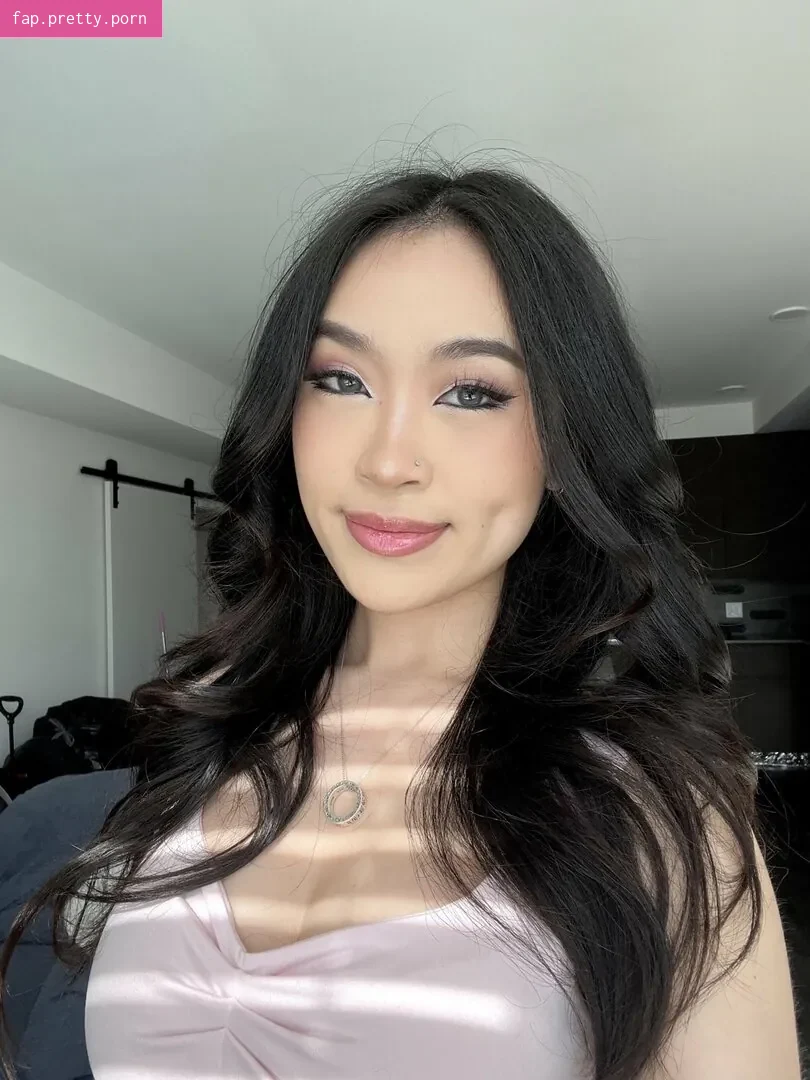 Theresa Nguyen - Photo #21