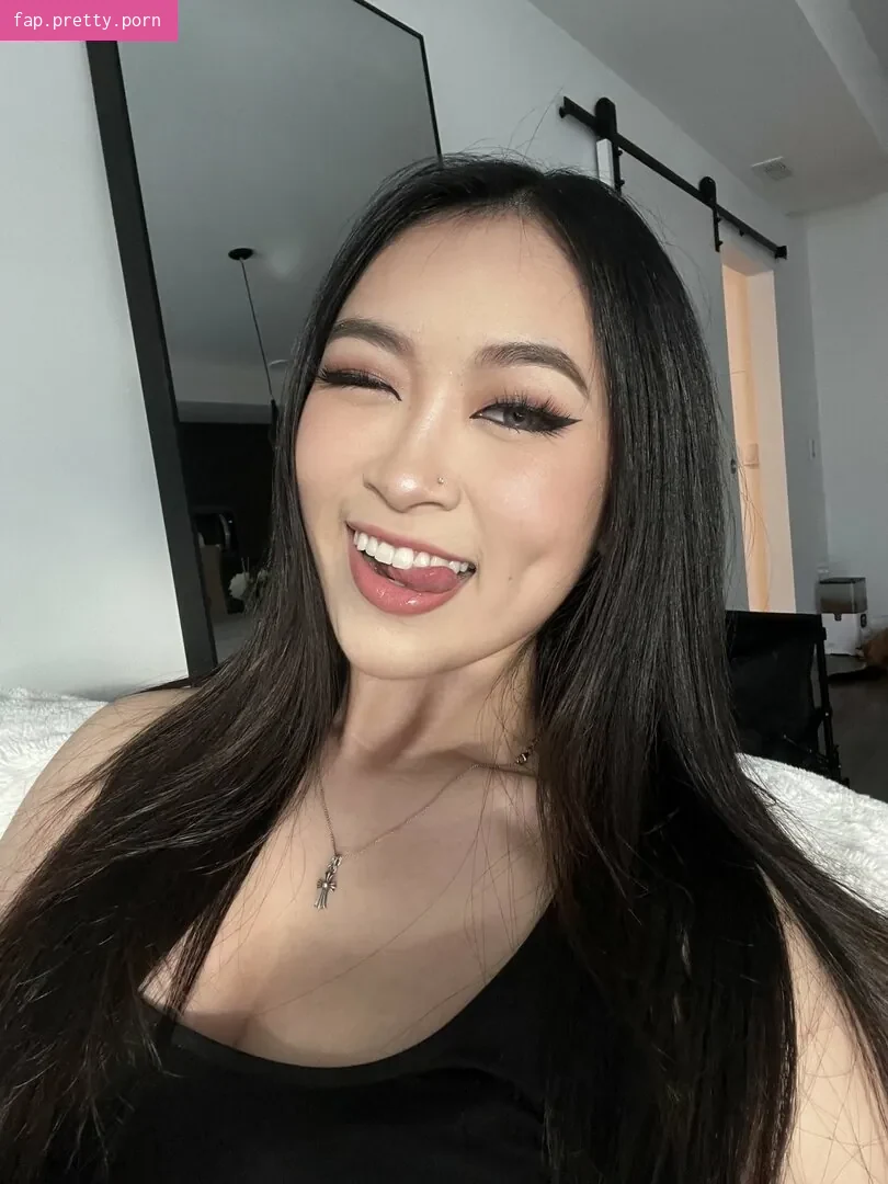 Theresa Nguyen - Photo #22