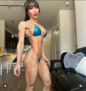 Tina Nguyen