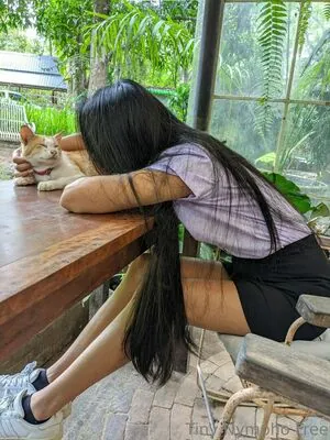 tiny_nympho_free