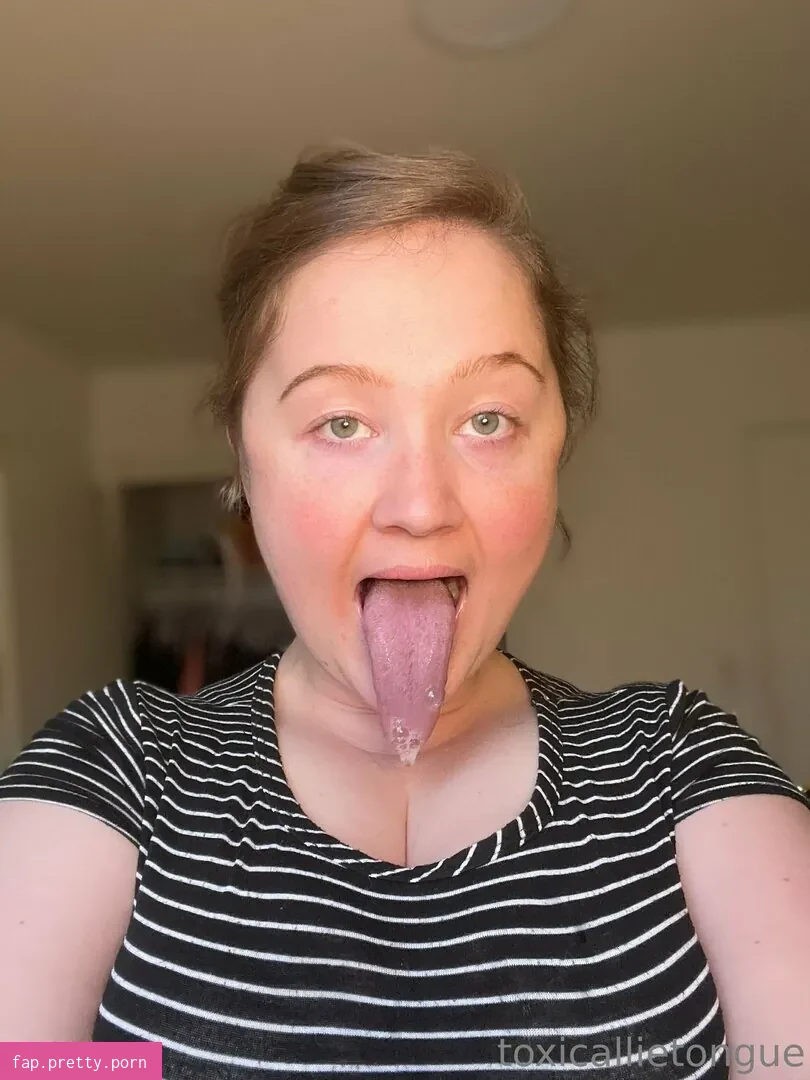 toxicallietongue - Photo #43