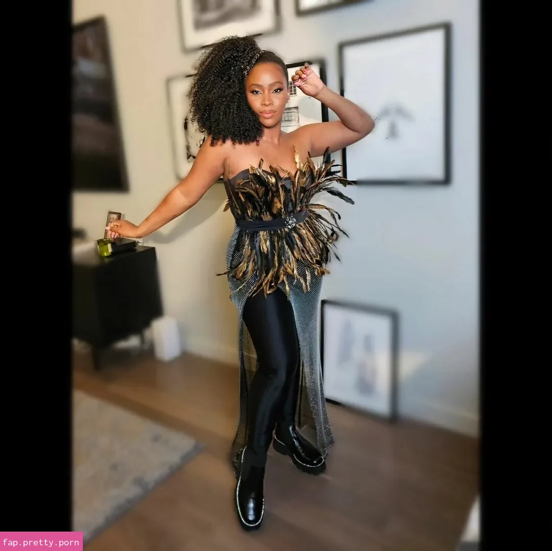 Teyonah Parris - Photo #12