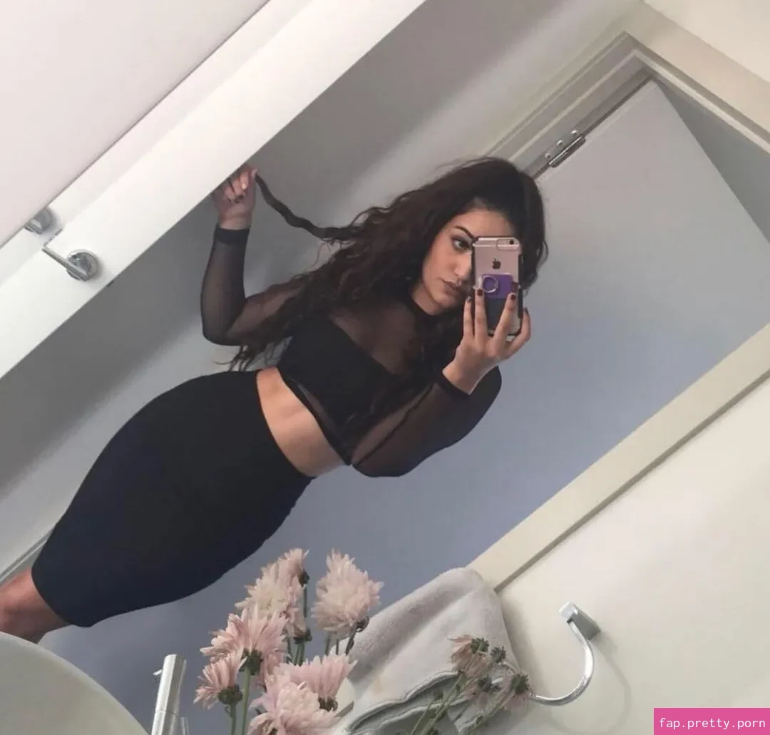 Tamara Rose Zidan - Photo #04