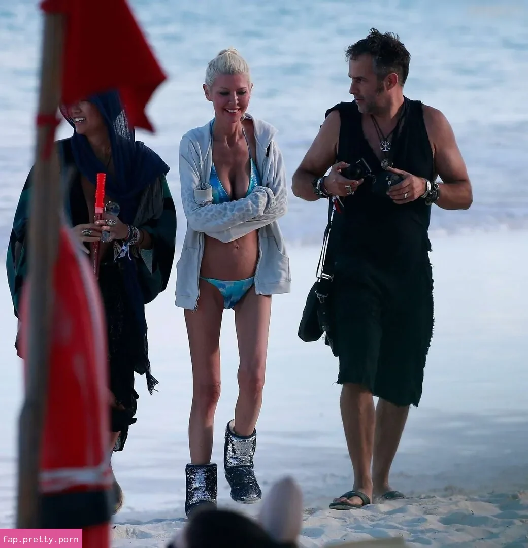 Tara Reid - Photo #31