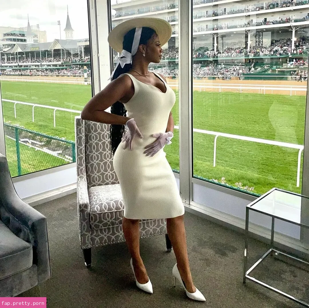 Taylor Rooks - Photo #04