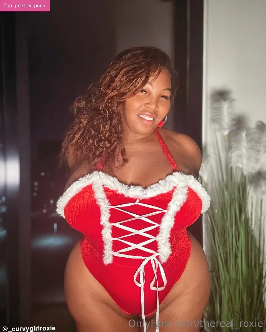 thereal_roxie - Photo #35