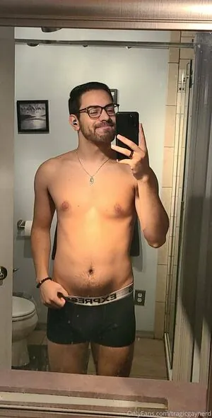 tragicgaynerd