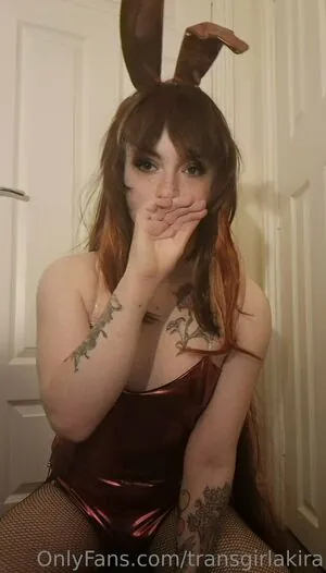 transgirlakira