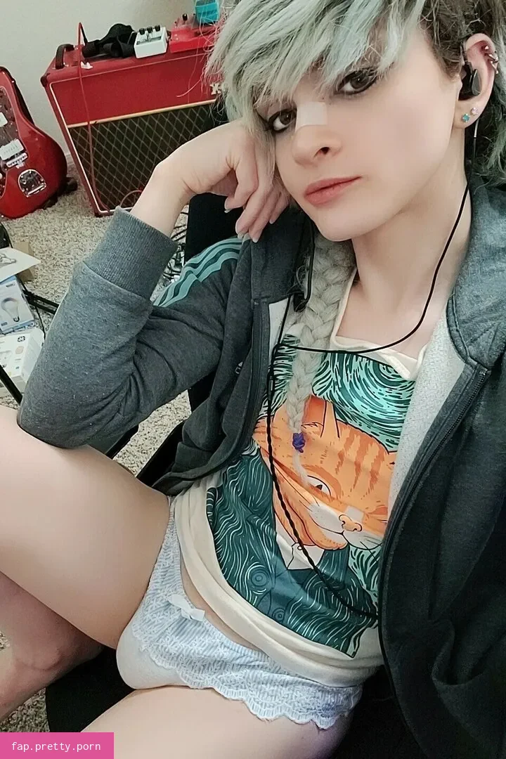 trappychan_ - Photo #02