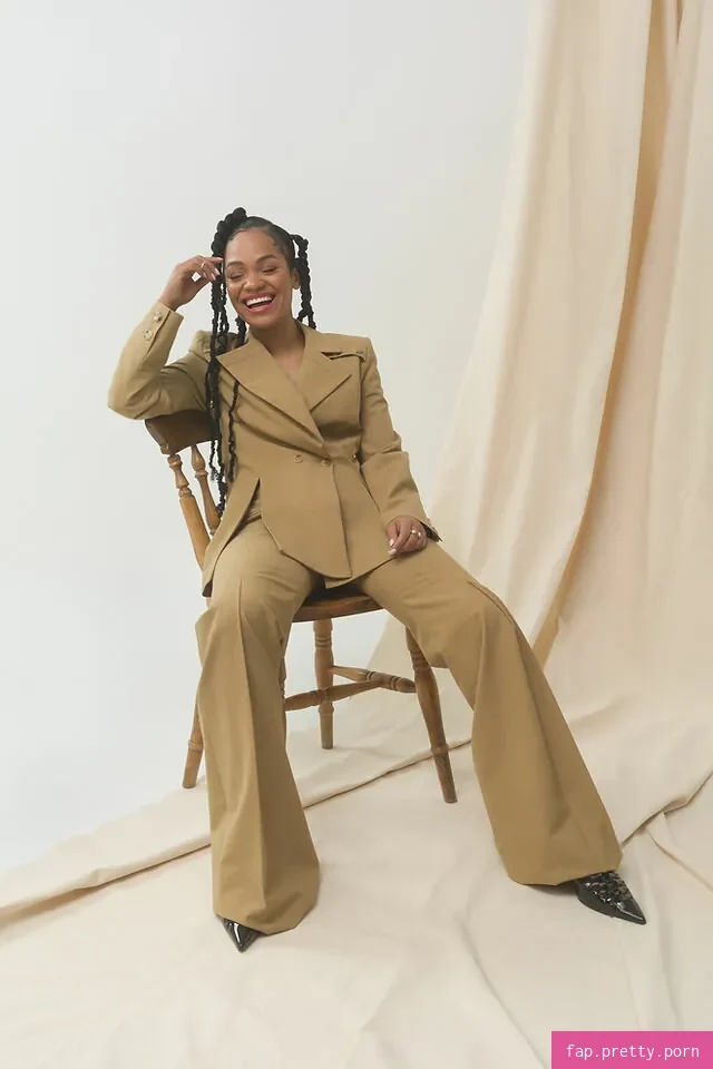 Tahirah Sharif - Photo #01