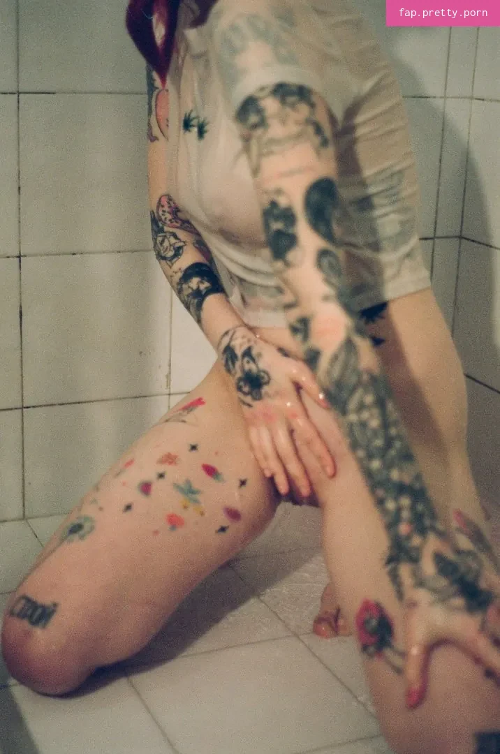 The Saddest Goddess - Photo #17