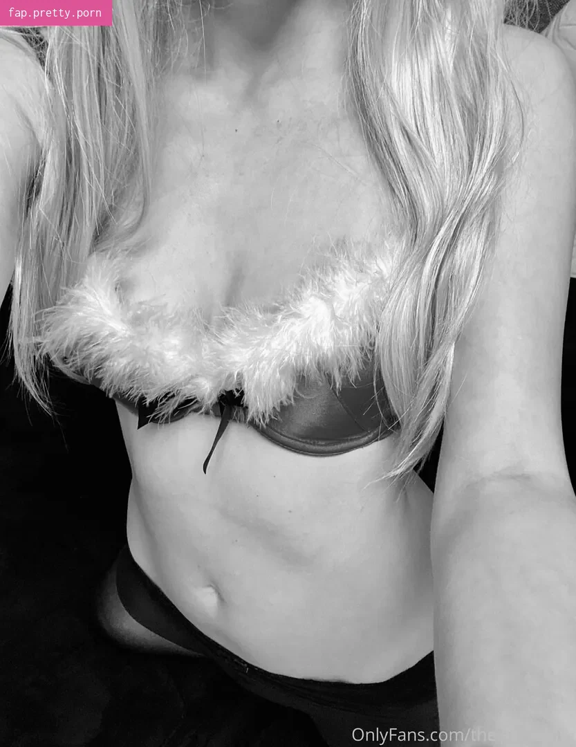 the.secretary - Photo #99