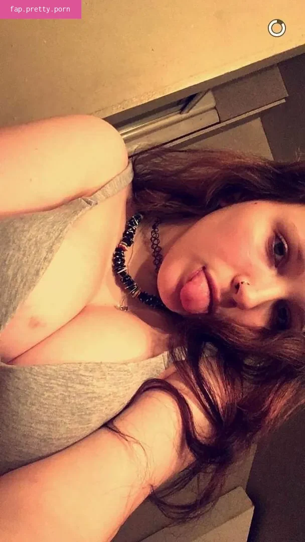 Thick Snapchat Slut - Photo #67