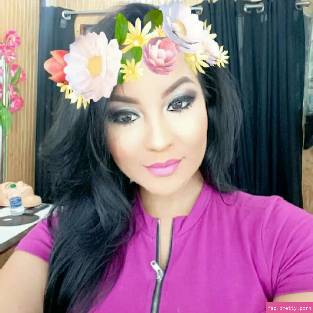 Toni Salina Chee Young - Photo #67