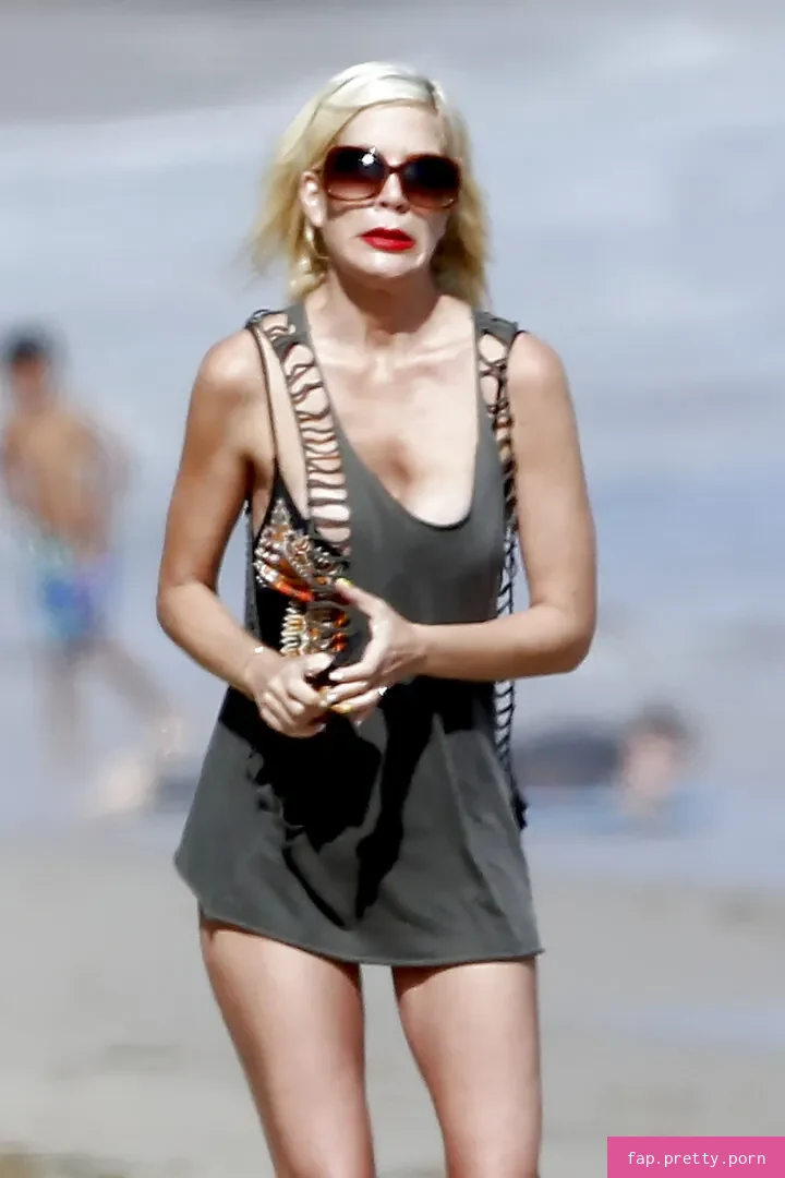 Tori Spelling i - Photo #56