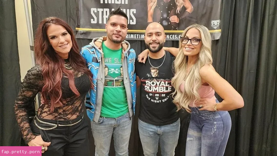 Trish Stratus - Photo #43