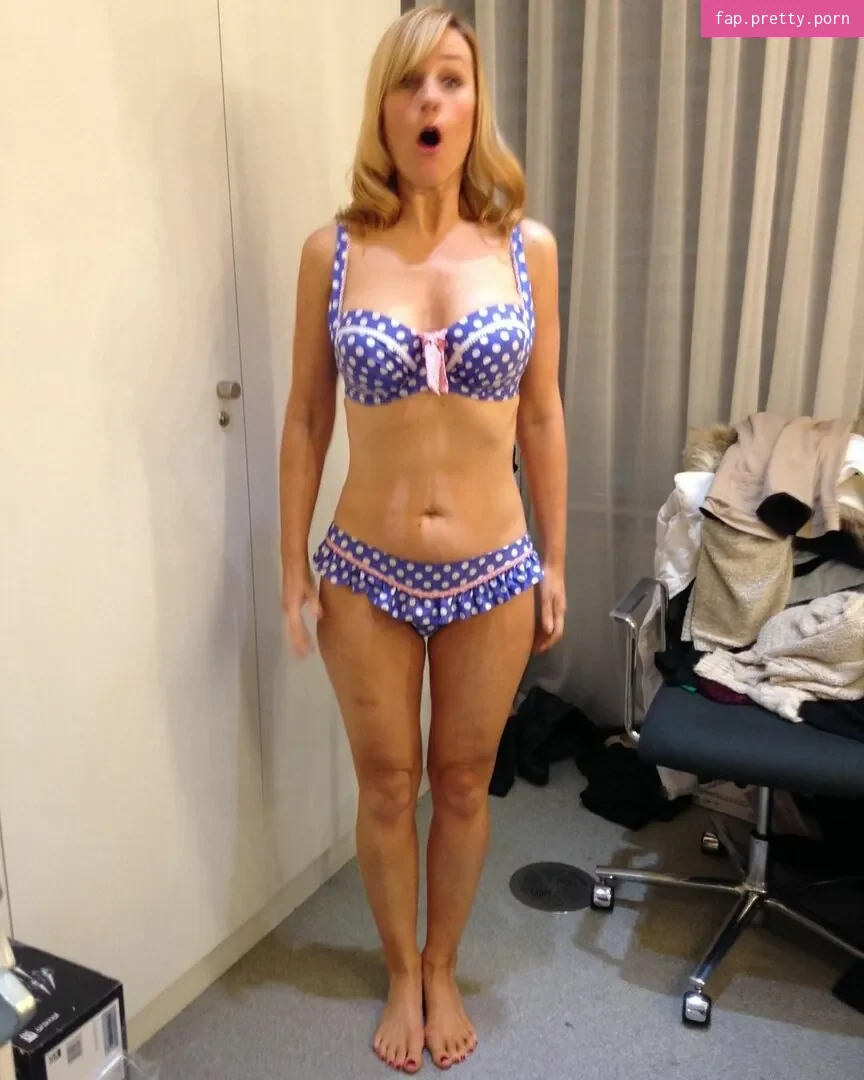 TV Shopping Presenters - Photo #07