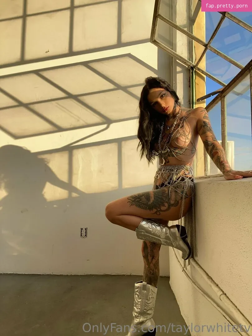 Taylor White - Photo #95