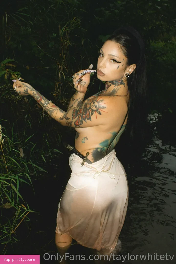 Taylor White - Photo #42